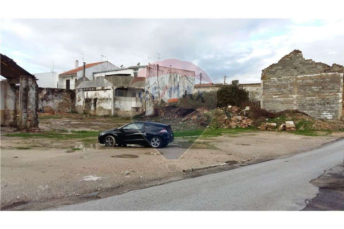 Lote 1585 m2 para construção centro Cartaxo - Grande imagem: 3/6