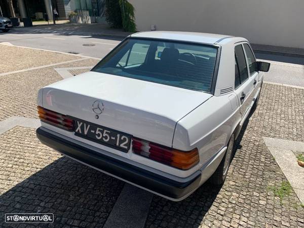 Mercedes-Benz 190 E 1.8 - 9