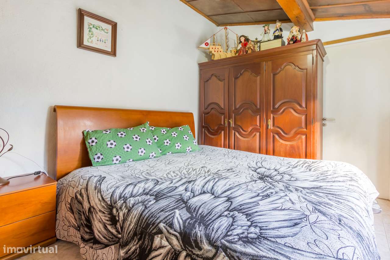 Moradia T2 com piscina e com Anexo T1 em Fernão Ferro, Seixal-28