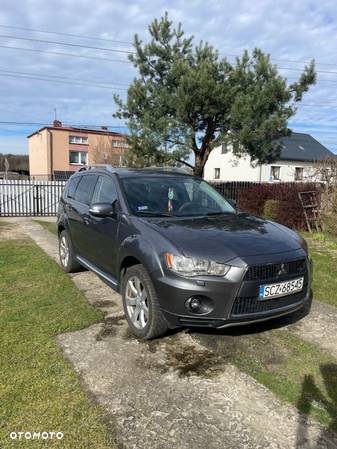 Mitsubishi Outlander 2.0 DID Intense - 1