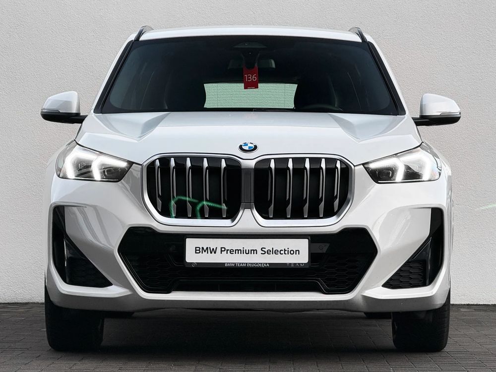 BMW X1 sDrive20i 1.5 Benzyna 170 KM — zdjęcie 4