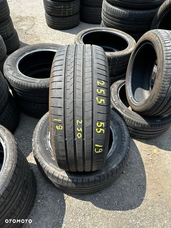 255/55x19 Bridgestone - 1