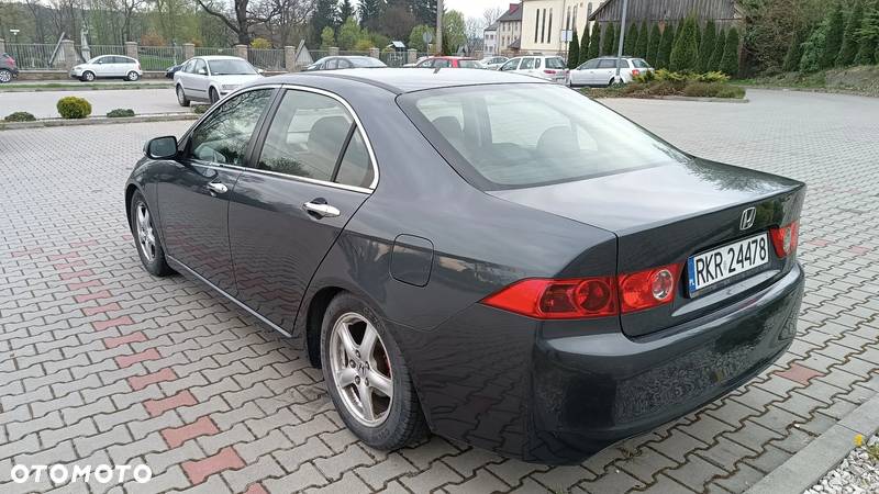 Honda Accord 2.0 Comfort - 3