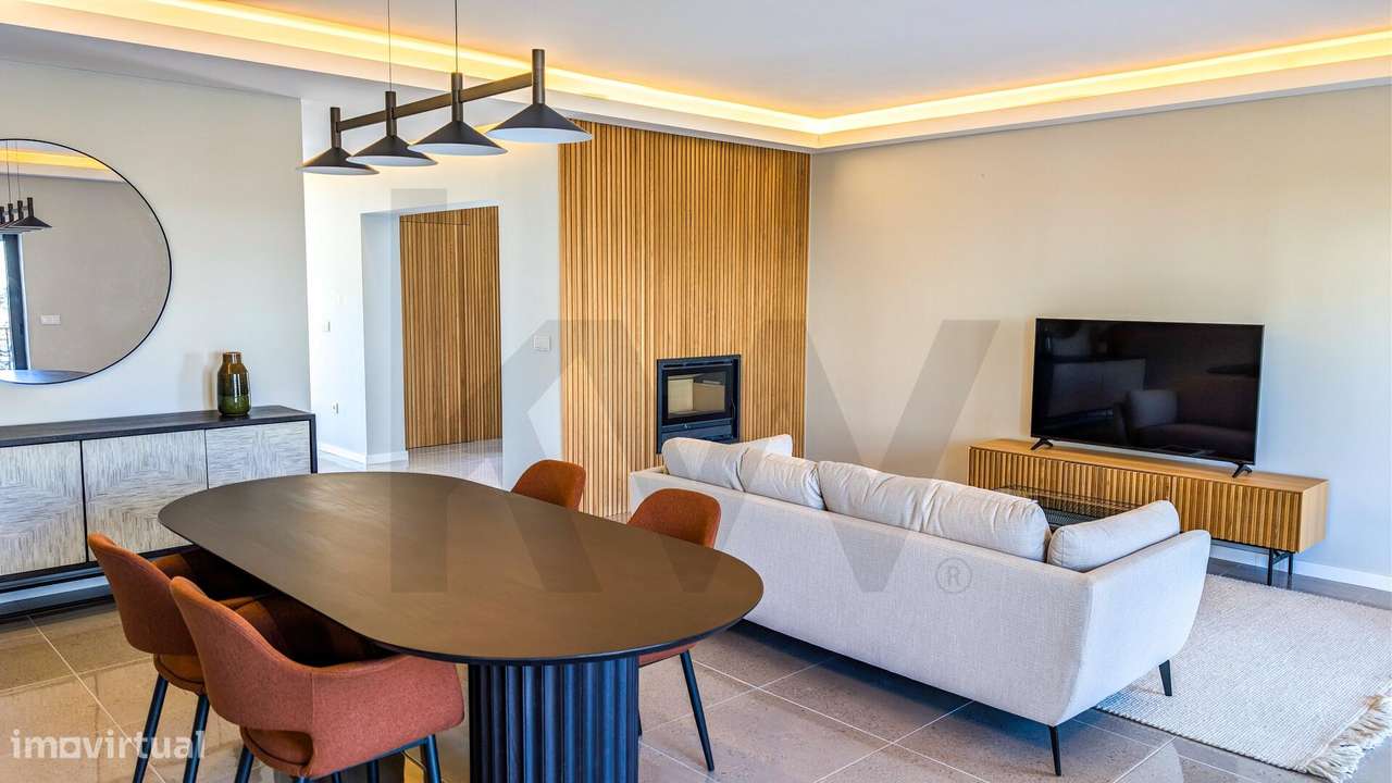 Moradia nova T4+2 Mobilada com Vista Montanha em Lordelo – Vila Real-8