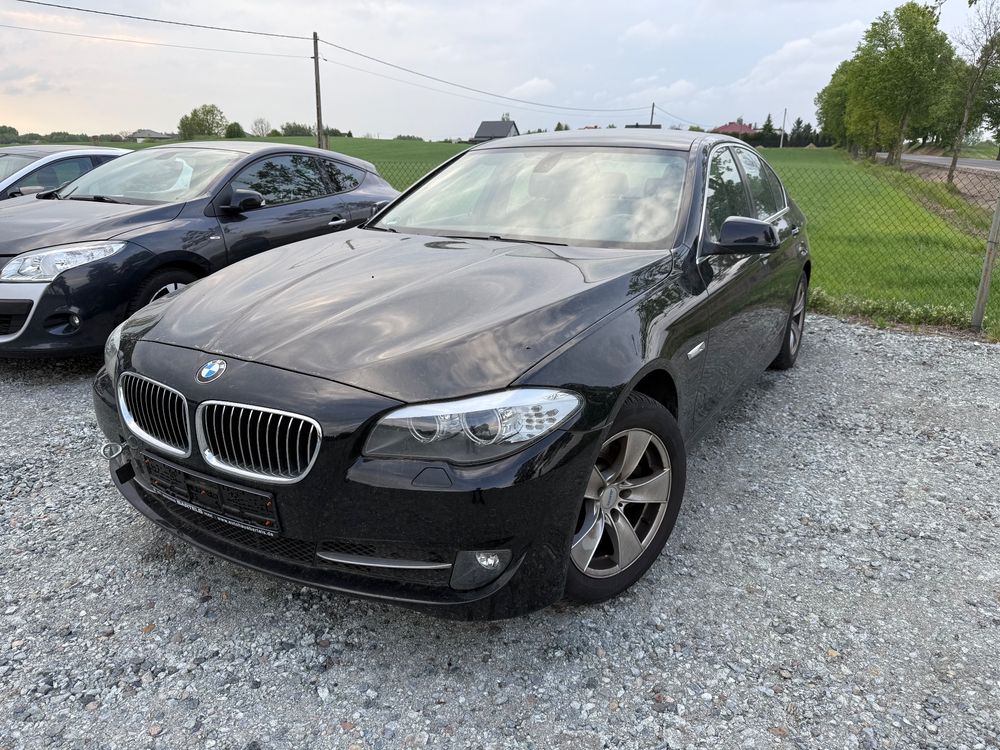 BMW 5 Series F10/F11 523i 2010
