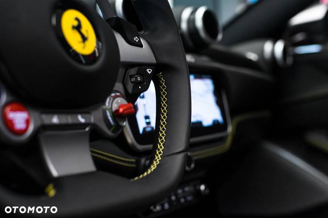 Ferrari Portofino - 22