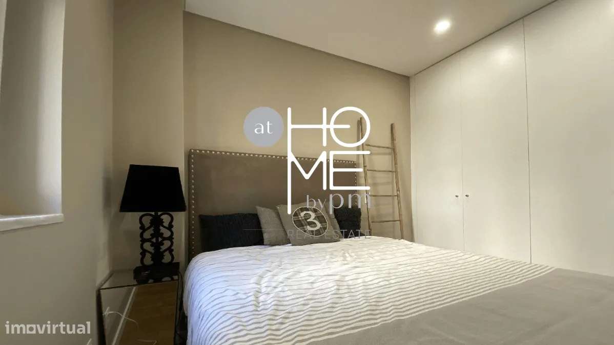 Caramão da Ajuda | Moradia T3 geminada única | Com garagem e terraço-23