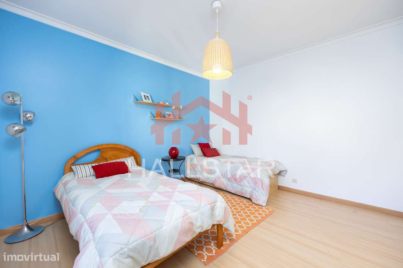 Moradia T3 Isolada / Aquecimento Central / Torre-16