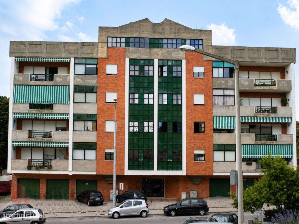 T2 com Garagem para Venda em Coimbra-11