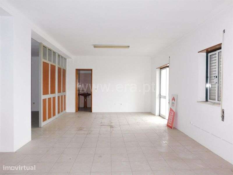 Escritório / Seia, Seia, São Romão e Lapa dos Dinheiros - Grande imagem: 4/11