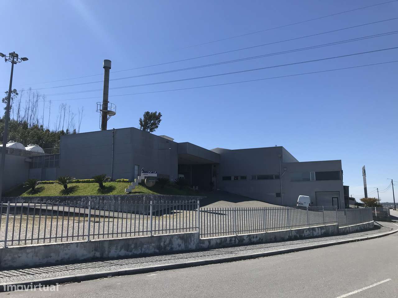 Armazén em Vila Nova de Famalicão, Mogege - Grande imagem: 2/24