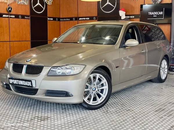 BMW 318 d Touring LifeStyle - 41