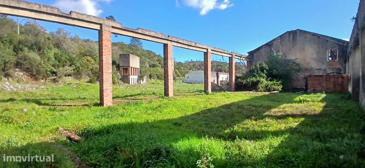 Grande área em Sabacheira, Tomar junto à Estação de Fátima com ca - Grande imagem: 5/23