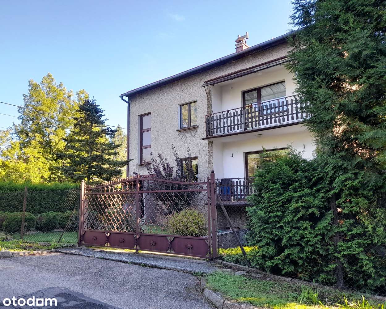 PIĘTRO WOLNOSTOJĄCEGO BUDYNKU W ATRAKCYJNEJ LOKALIZACJI.-0