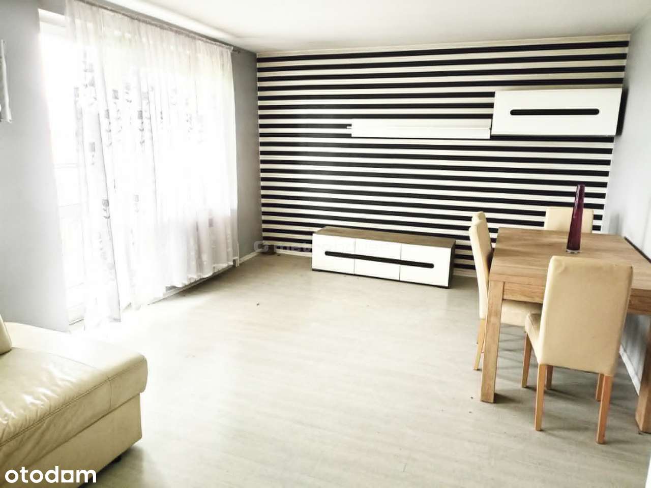 Na sprzedaż bliźniak w Łowiczu 150 m2, dz. narożna