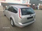 Ford Focus 1.6 Ti-VCT Sport - 4