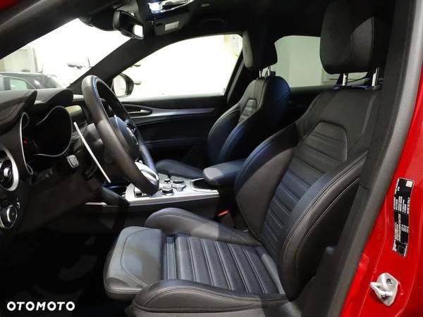 Alfa Romeo Stelvio 2.0 Turbo Veloce Q4 - 8