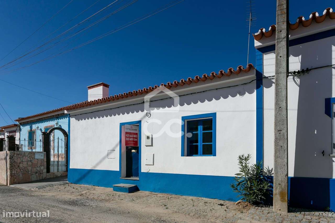 Moradia T2 +Terreno com 165m2, em S. Pedro Corval - Grande imagem: 2/24