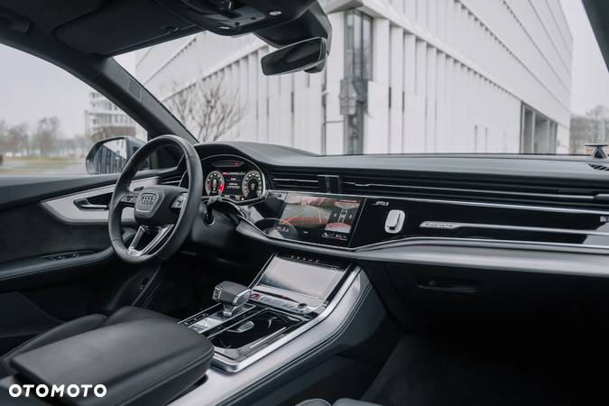 Audi SQ8 TFSI Quattro Tiptronic - 11