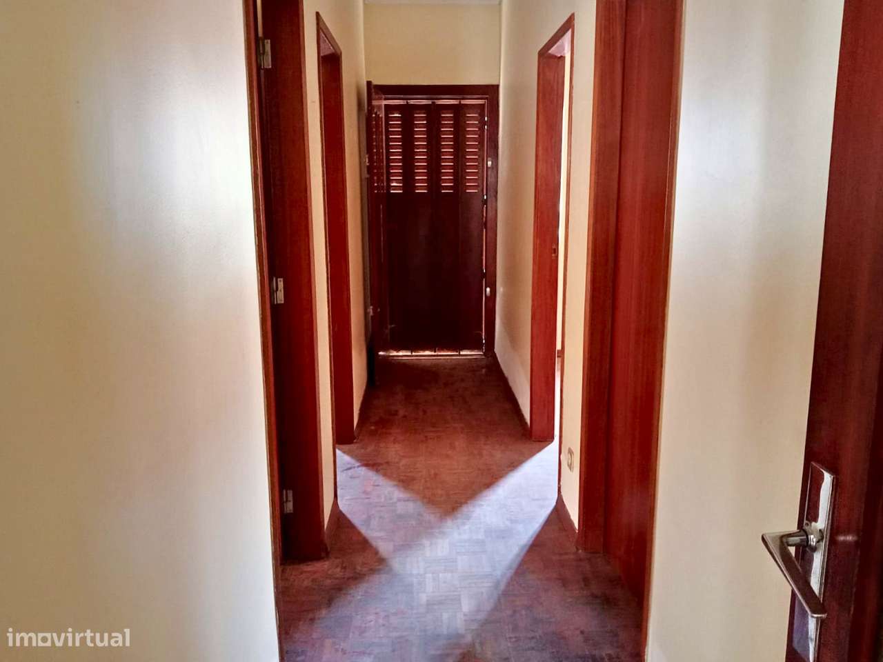 Moradia com Anexos, Quintal e Vista Panorâmica - Grande imagem: 5/22