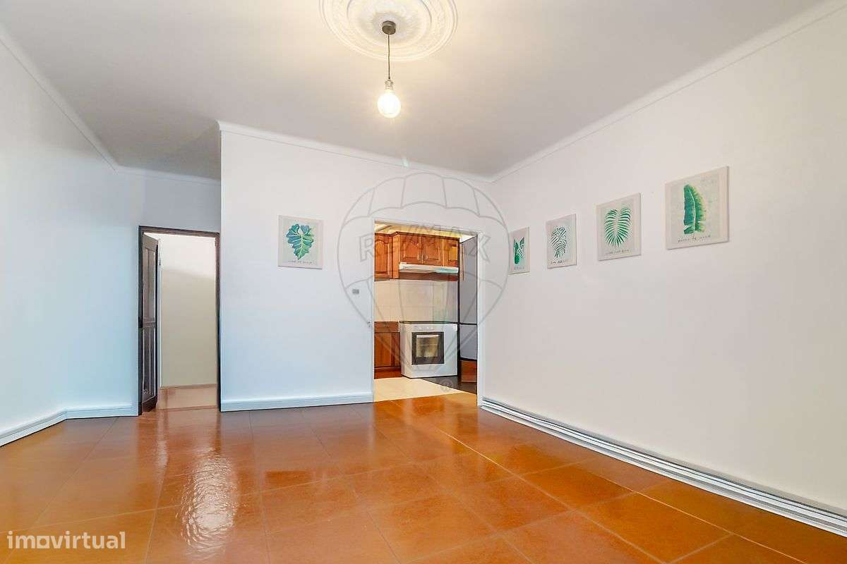 Apartamento T1 para venda-0