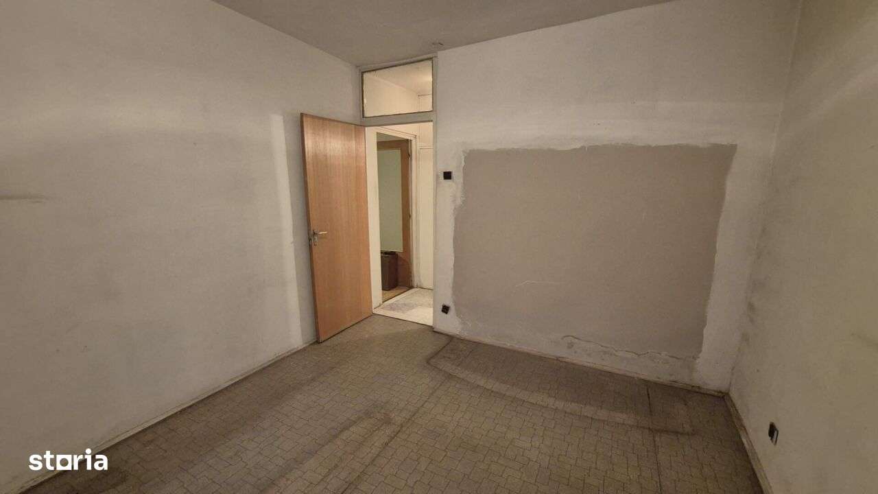 Apartament 3 camere zona Dristor - Imagine principală: 1/14
