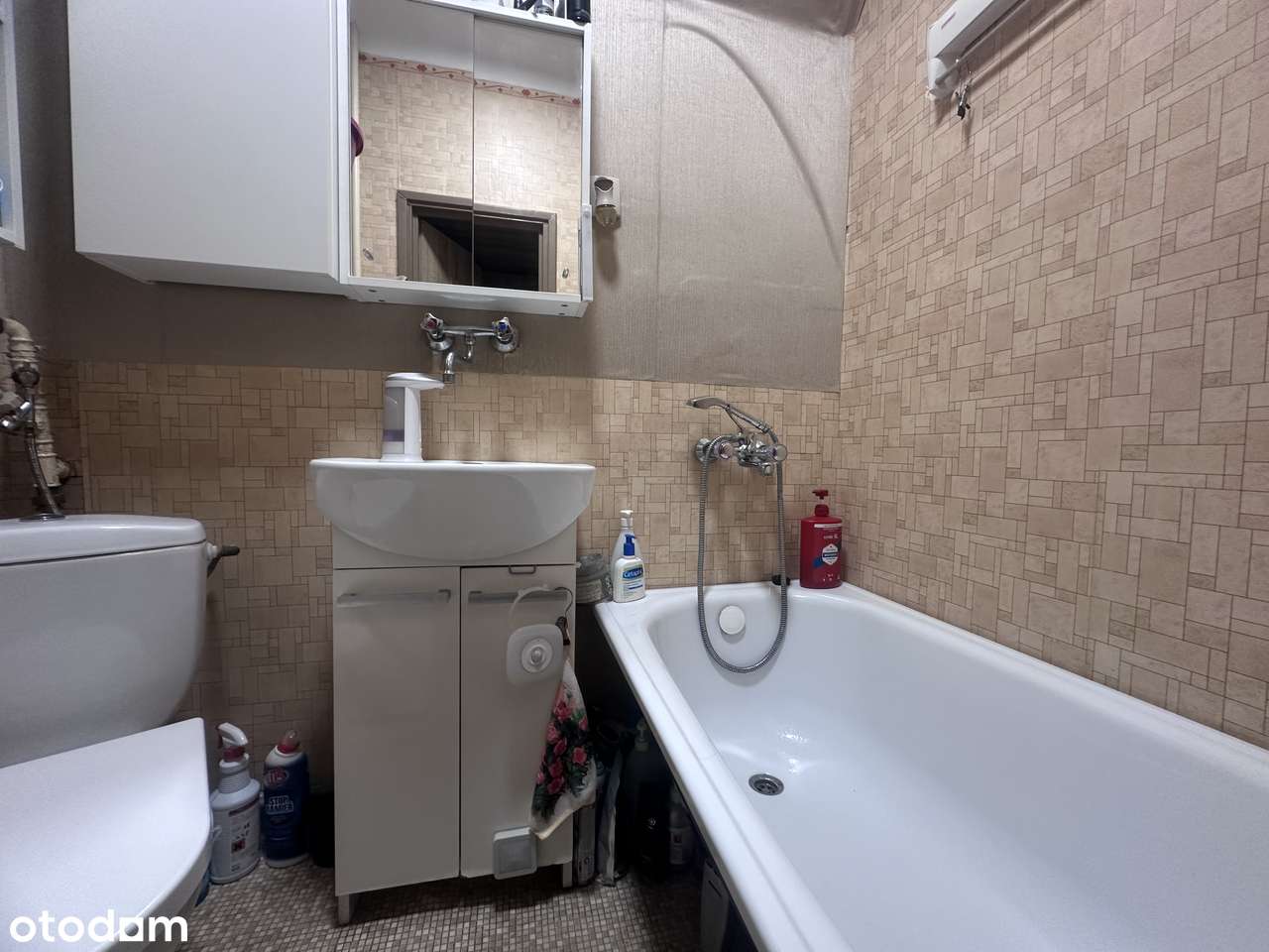 Duża, rozkładowa kawalerka w okolicy Manufaktury na sprzedaż !-11