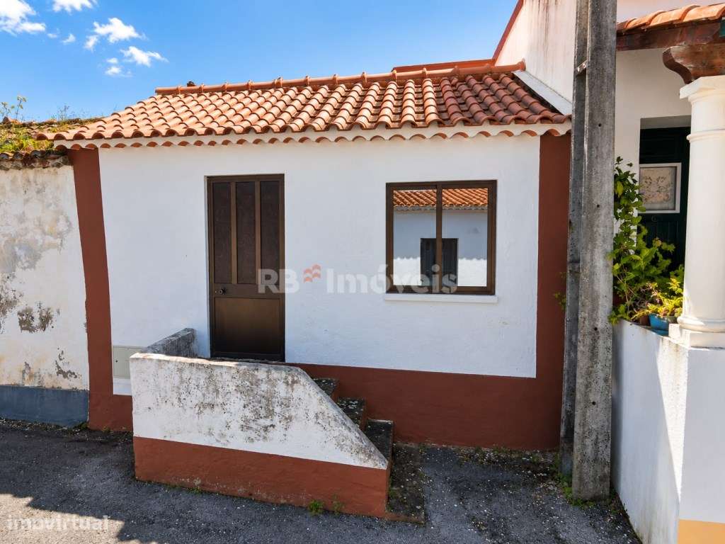 Arrecadação com Terreno e Potencial para Habitação - Roda Pequena-0