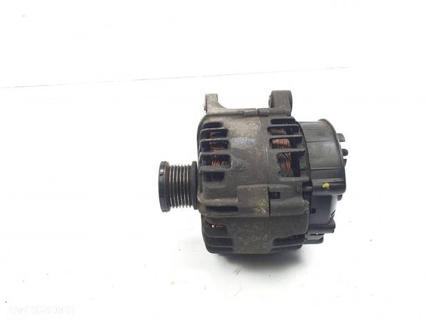 ALTERNATOR OPEL VIVARO II 8200404459D - 1