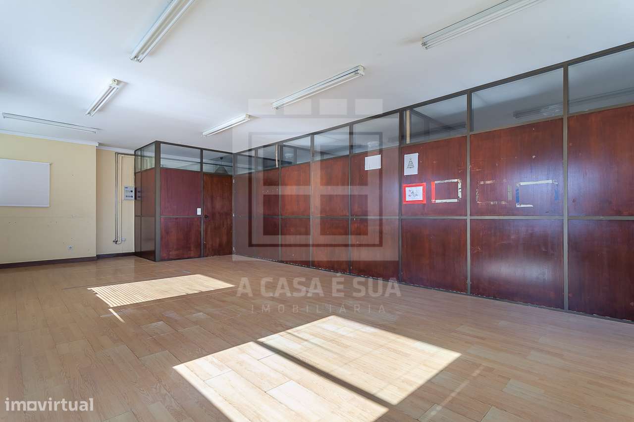 Escritório para arrendar com 164 m2 em Espinho - Grande imagem: 5/18