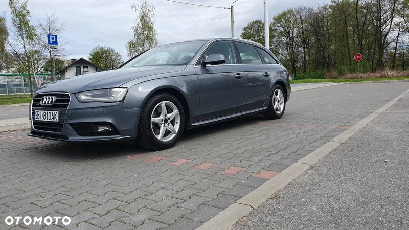 Audi A4 Avant 2.0 TFSI quattro Attraction - 9