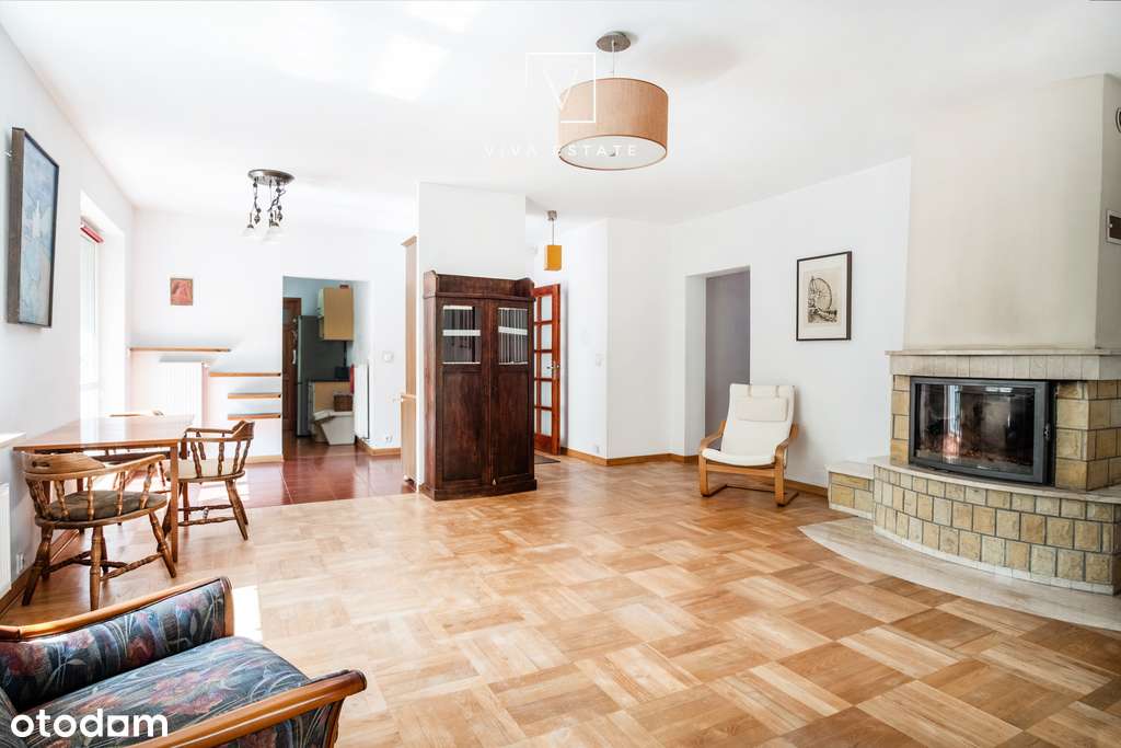 Rodzinny dom w otoczeniu zieleni-6