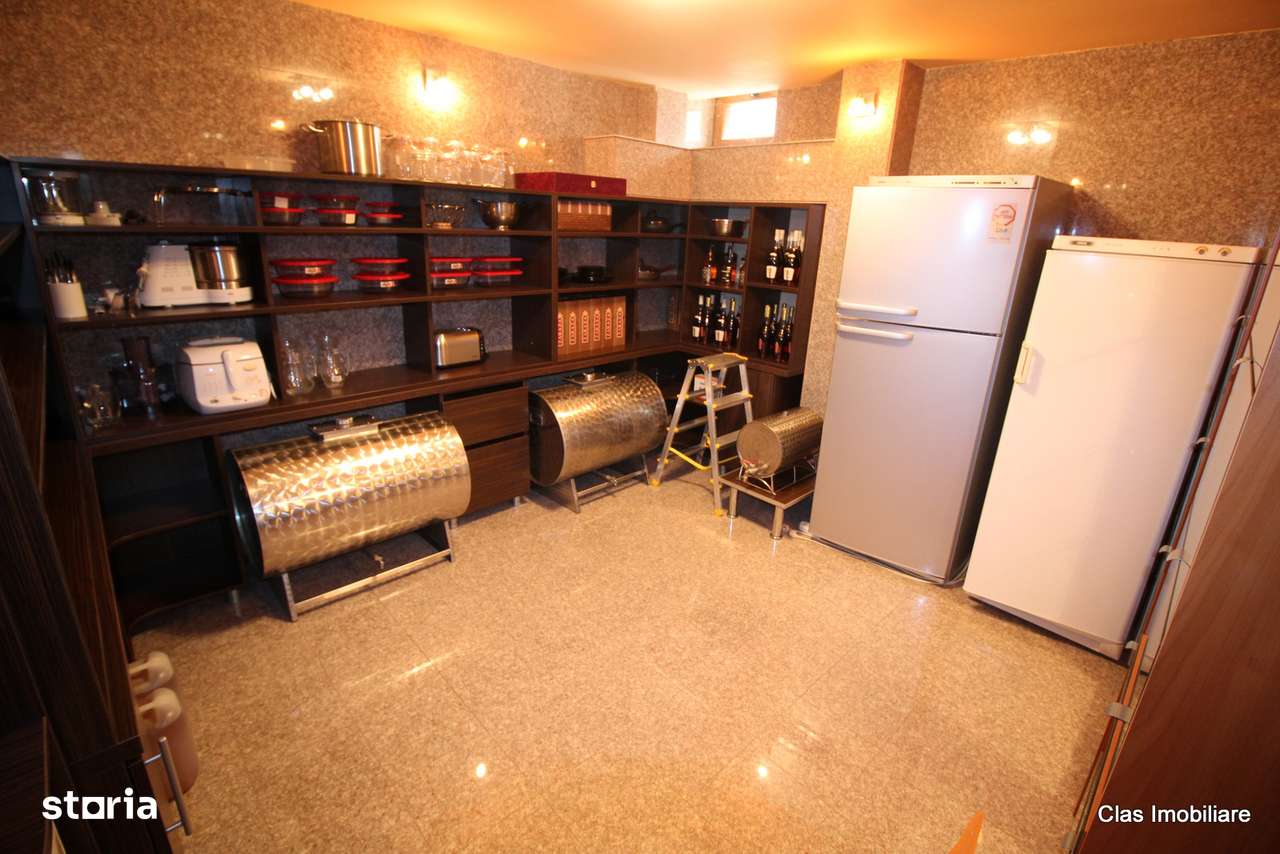 Casa cu finisaje de lux Zona Rezidentiala !!-13