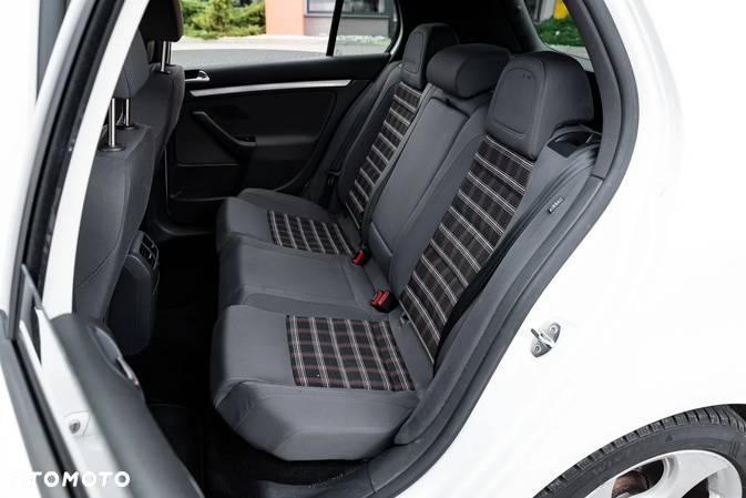 Volkswagen Golf V 2.0 TSI GTI - 7