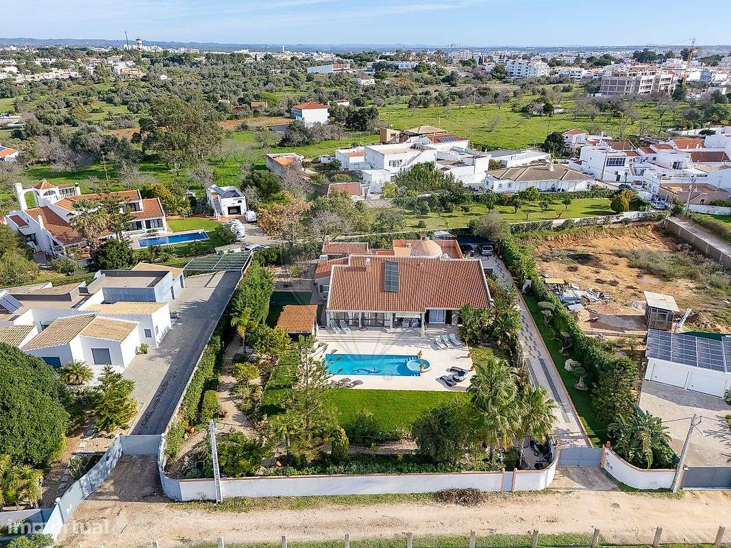 Moradia T5 para venda - Grande imagem: 3/43