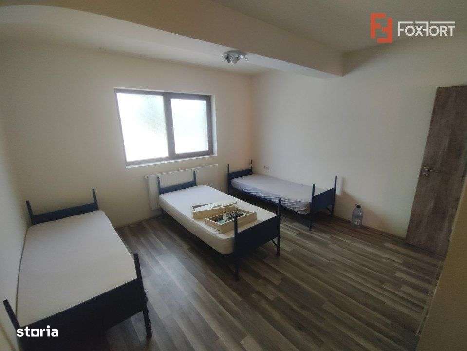 Casa de inchiriat pe 3 niveluri in Dumbravita, pretabila muncitori - Imagine principală: 5/14