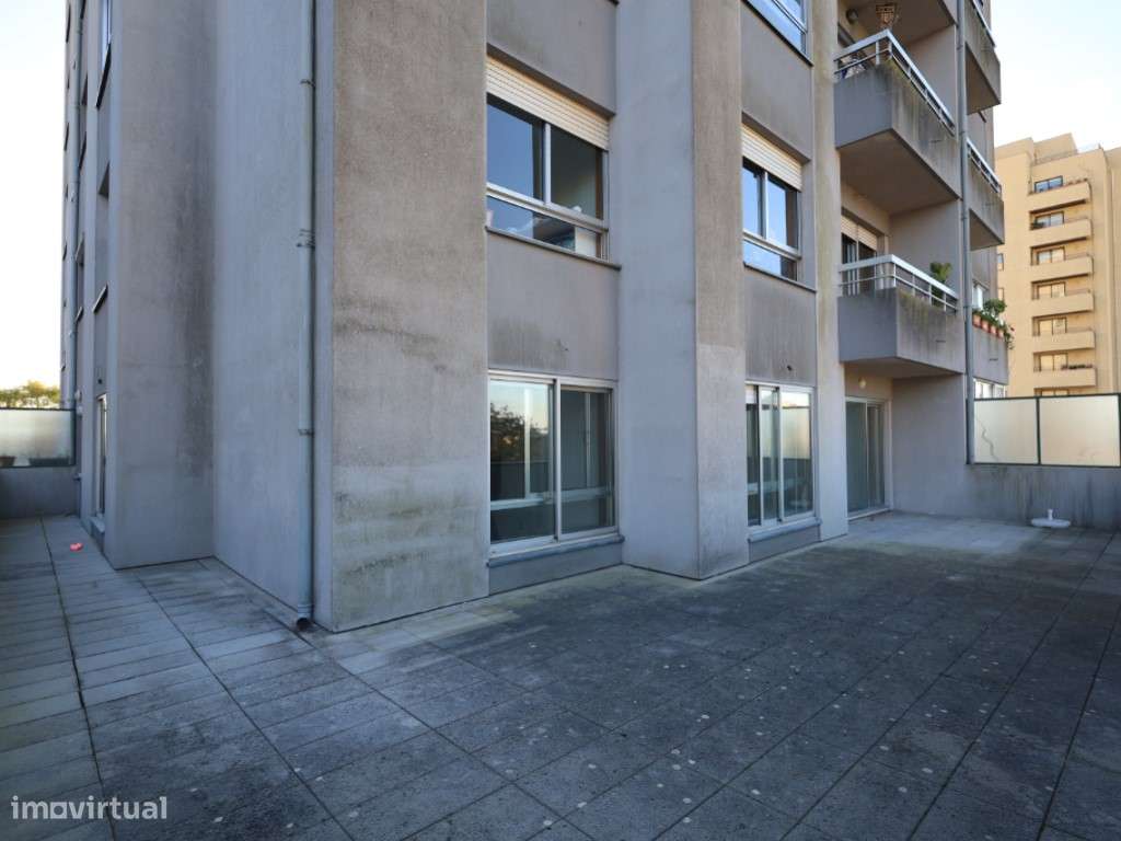 Apartamento T3 | Arrendamento - Grande imagem: 2/28