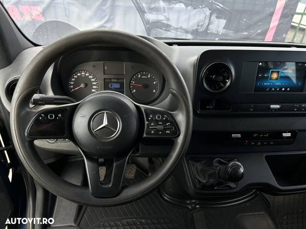 Mercedes-Benz Sprinter 4x4 DOKA 6 LOCURI - 20