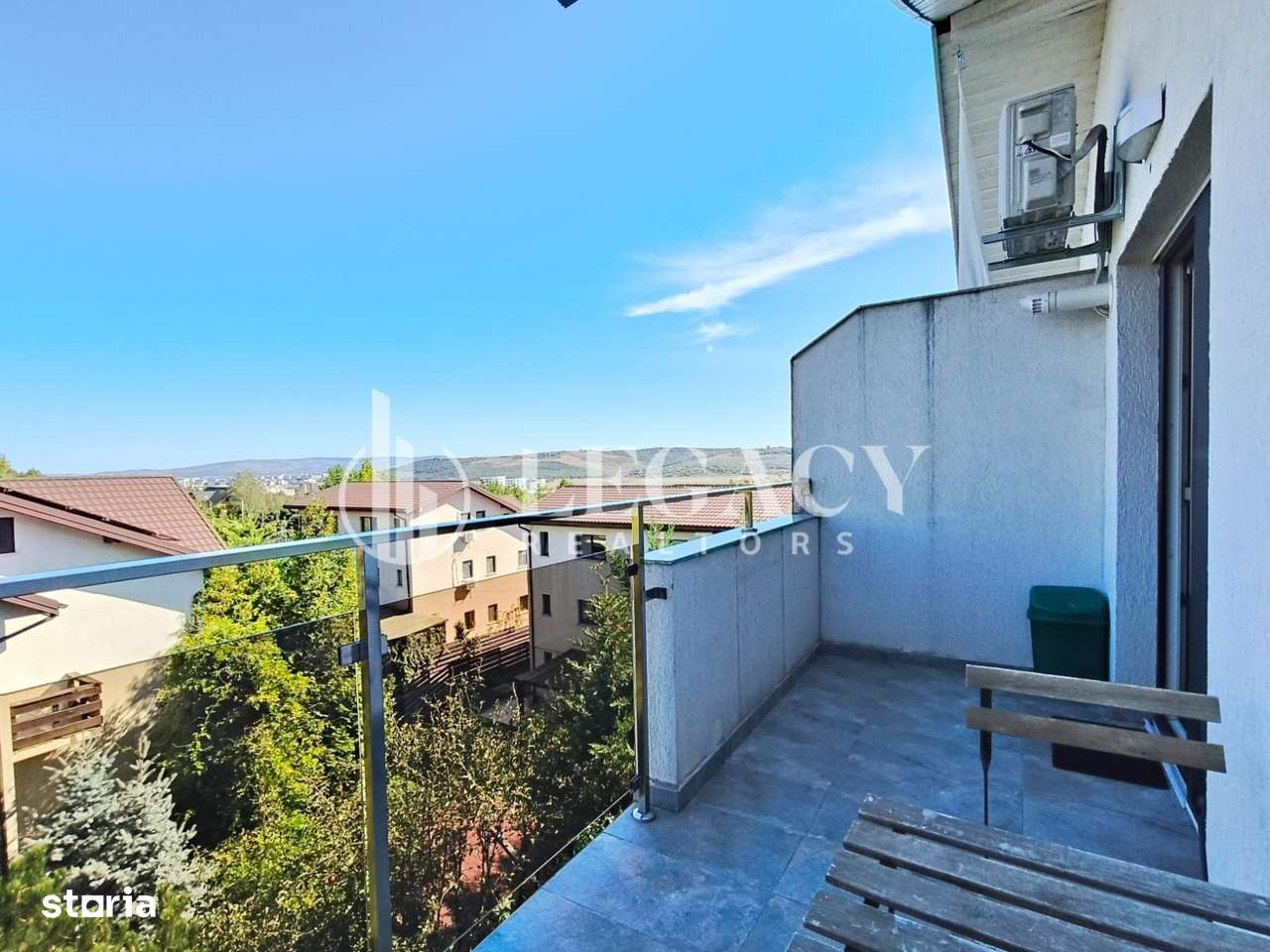 Apartament READY TO MOVE la mansardă, cu balcon și boxă de depozitare-14