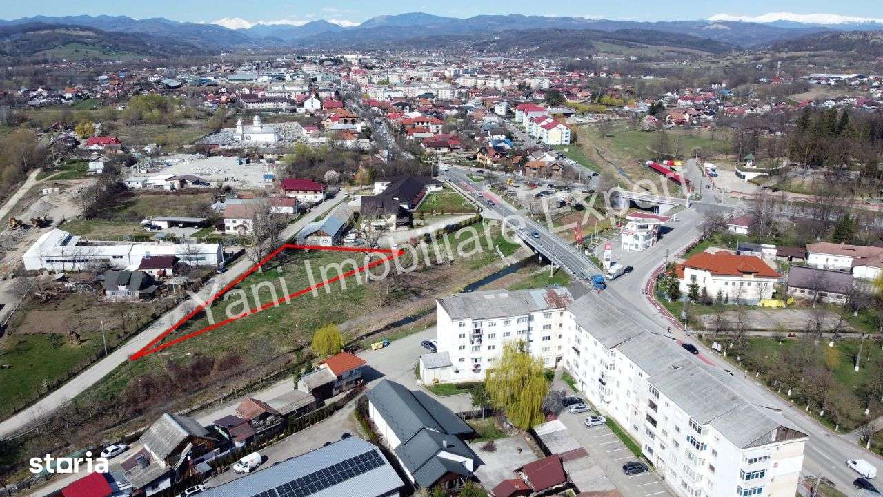 Teren de vânzare în Curtea de Argeș, vizavi de Mănăstire. - Imagine principală: 2/9