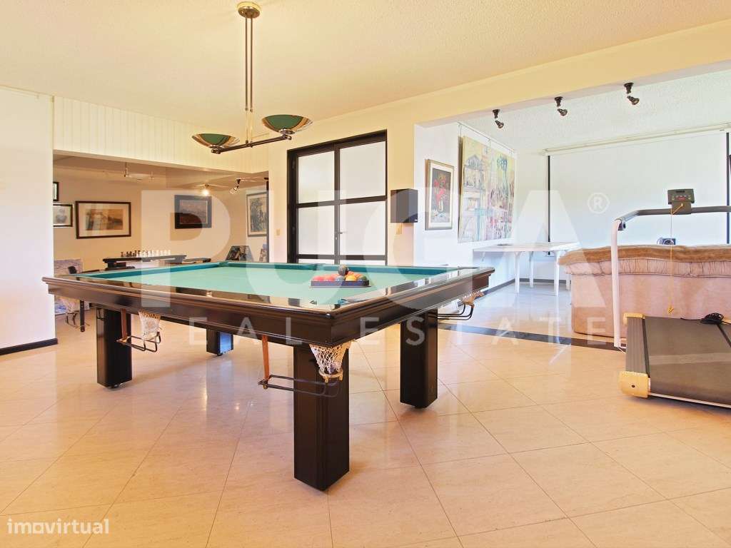 Moradia T5 em Miramar | Propriedade com 4.900 m², piscina coberta e...-14