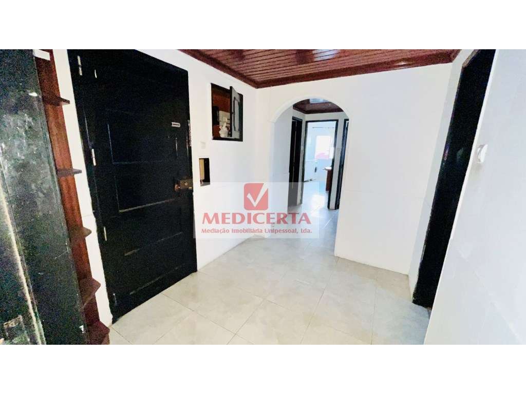 T1 + 1 em Agualva-Cacém - Grande imagem: 4/15