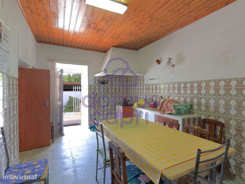 Moradia T2 + 2 para renovar em Arroio - Luz de Tavira-3