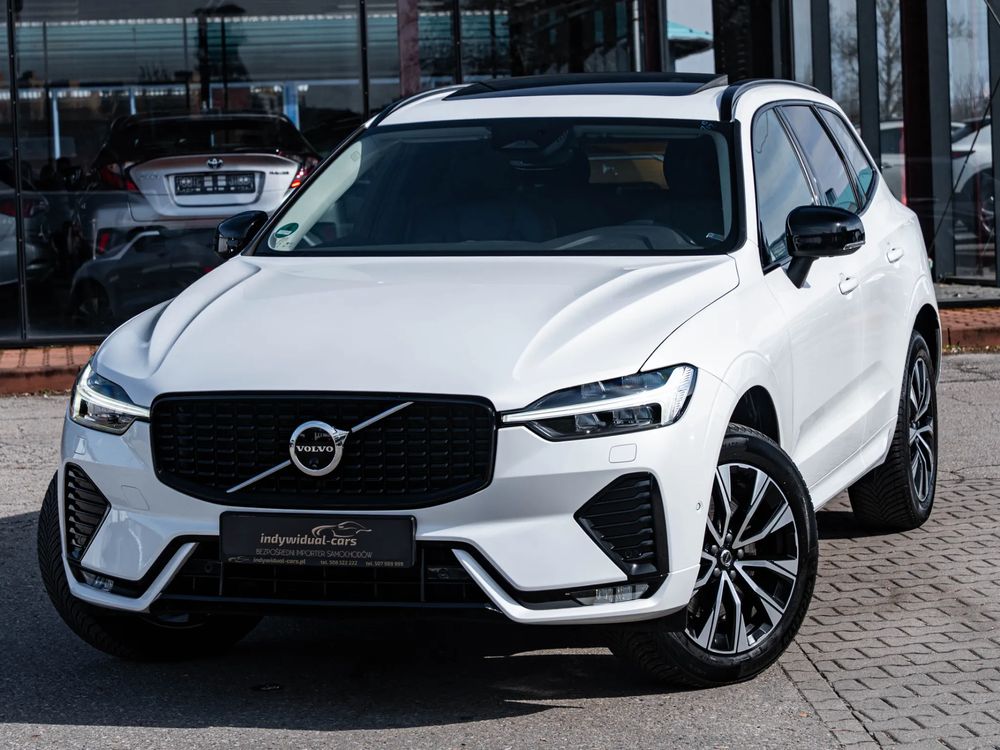 Volvo XC60 II B4 B Plus Dark 2023