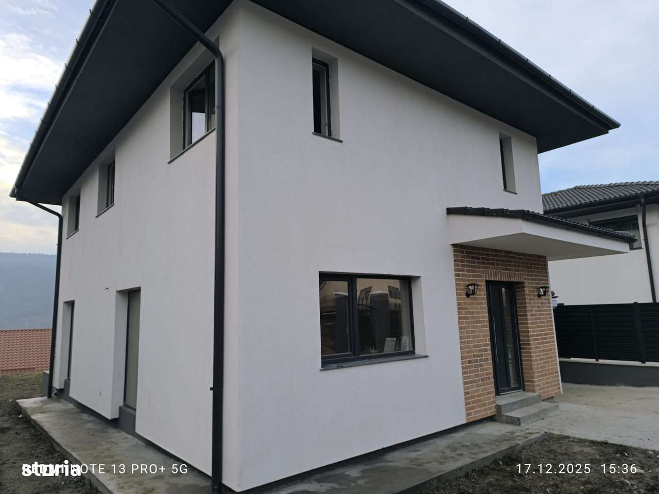 Casa Individuala Finisata Eficienta Energetic SMART - OFERTA - 124mp - Imagine principală: 4/9