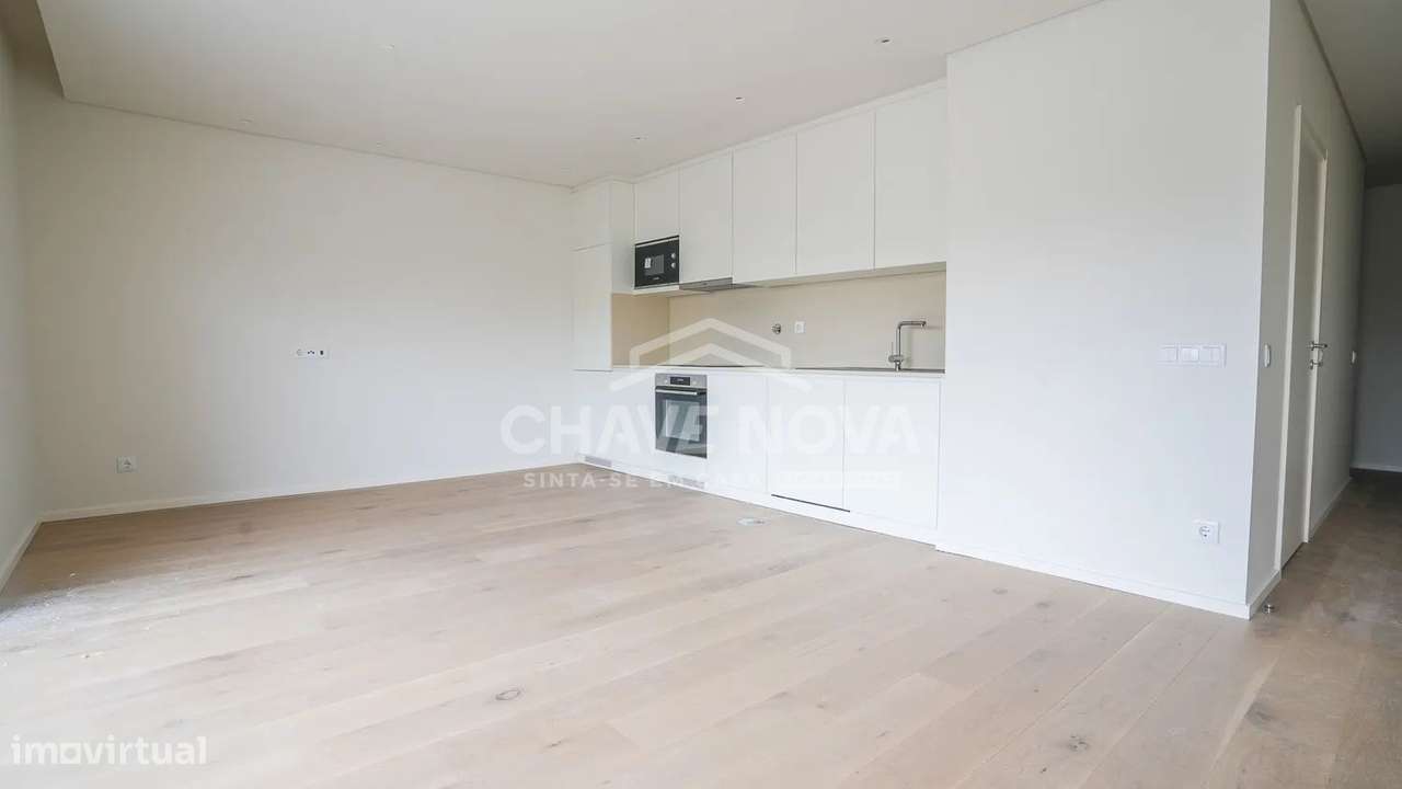 Apartamento T2 Novo, com Varanda e Lugar de Garagem, Canidelo - Grande imagem: 4/16