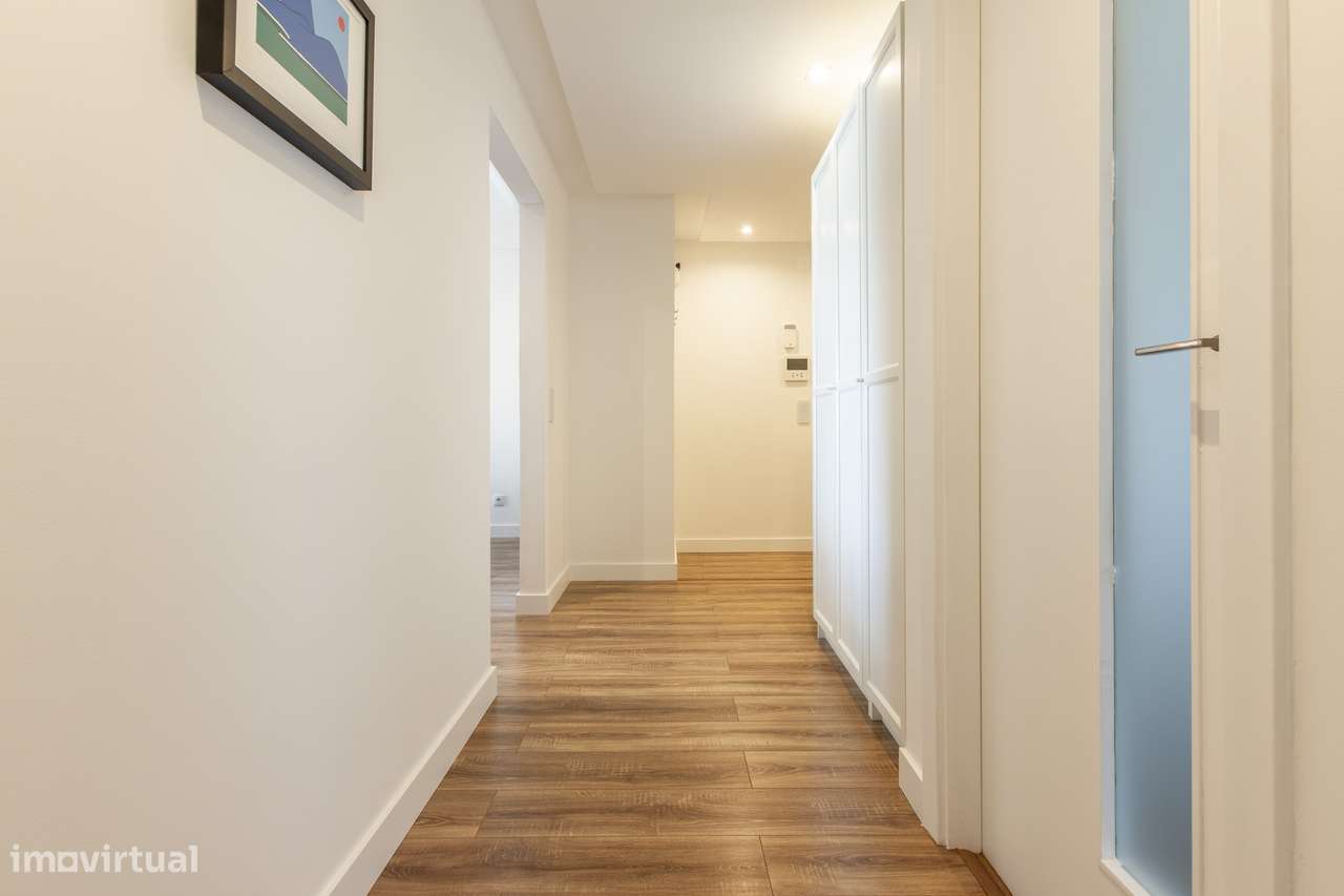 Apartamento T3 no Montijo com Localização Privilegiada-7