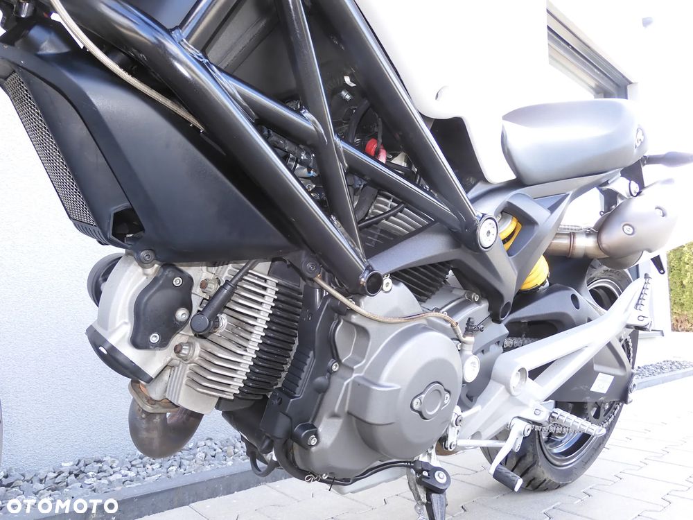 Monster#2011#ABS#Pierwszy...