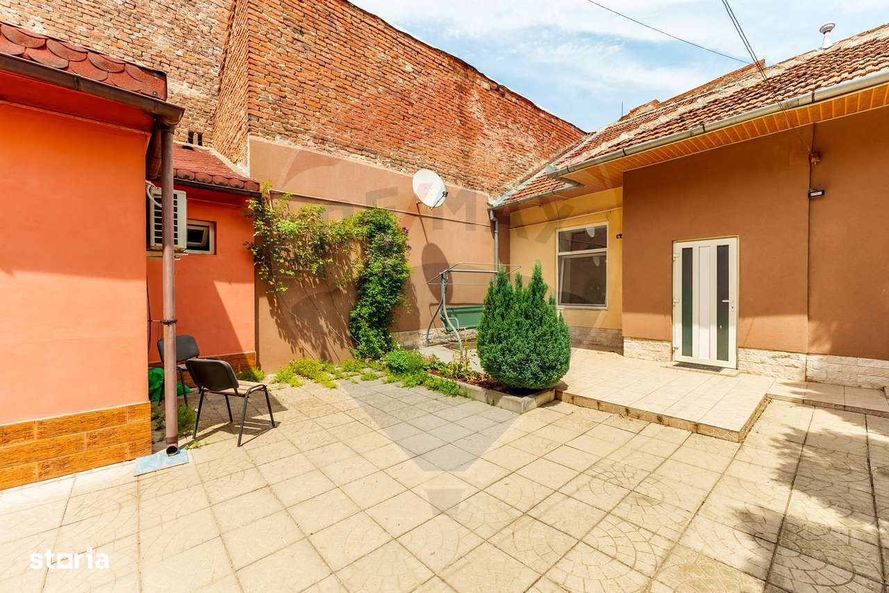 Apartament cu 1 camera la casa in zona ultracentrala - Imagine principală: 2/17