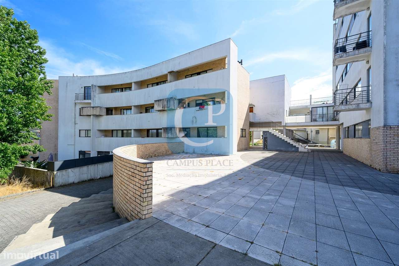 Apartamento T2 duplex no centro de Valongo-29
